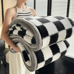Plush Warm Winter Blanket A Grade Plaid Coral Fleece Blanket Soft Thick Bedspread for Sofa Single Double Couple